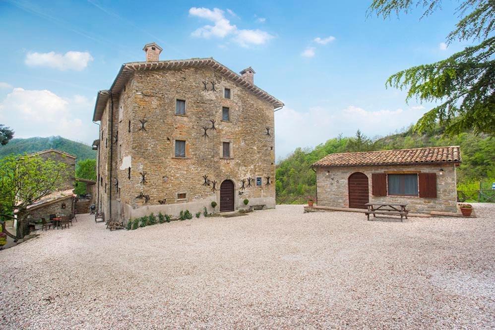 Country House Villa La Farfalla Pietralunga  Luaran gambar