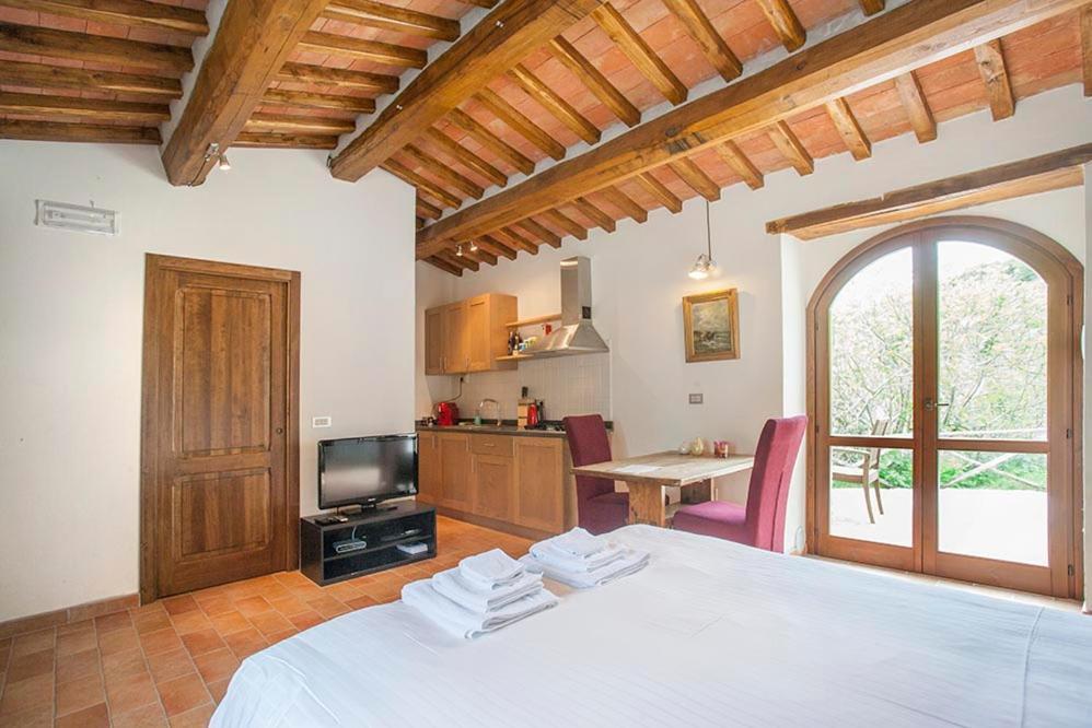 Country House Villa La Farfalla Pietralunga  Luaran gambar