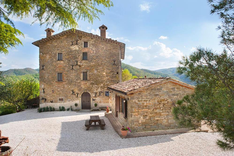 Country House Villa La Farfalla Pietralunga  Luaran gambar
