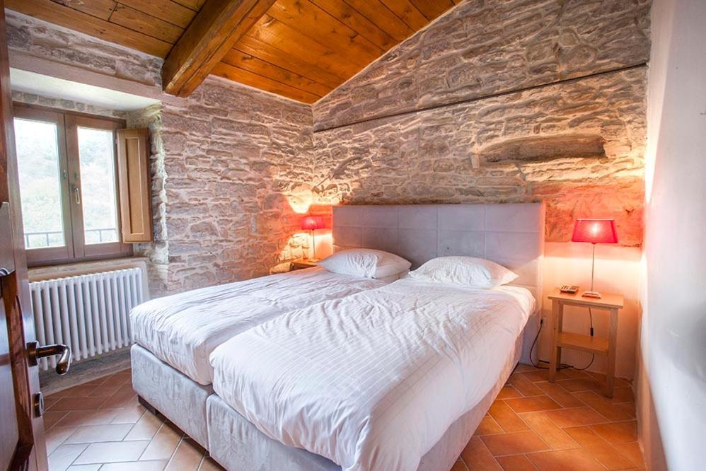 Country House Villa La Farfalla Pietralunga  Luaran gambar
