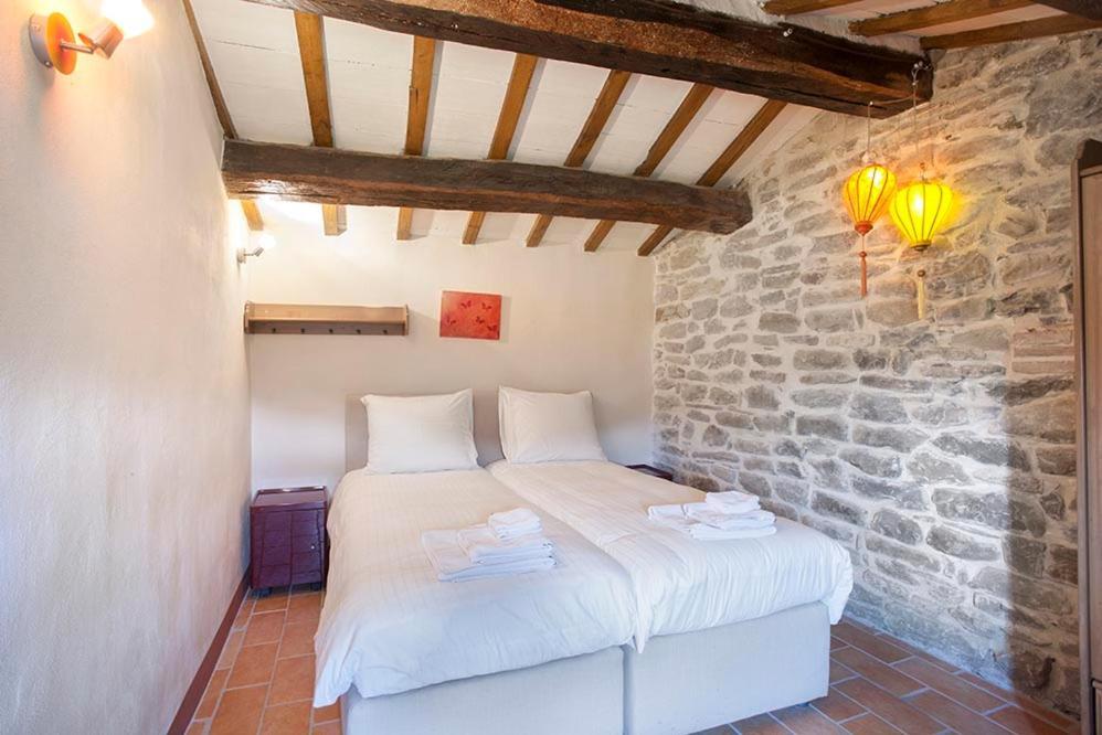 Country House Villa La Farfalla Pietralunga  Luaran gambar