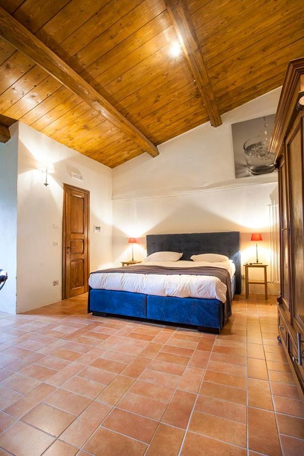 Country House Villa La Farfalla Pietralunga  Luaran gambar